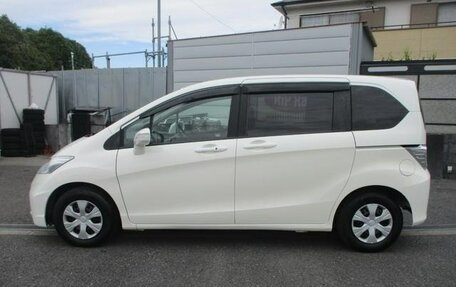 Honda Freed I, 2011 год, 705 000 рублей, 27 фотография