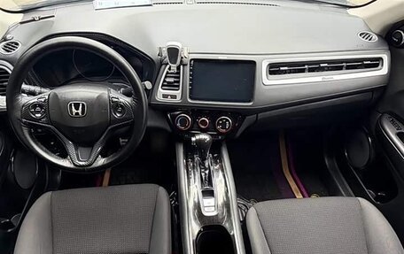 Honda Vezel, 2022 год, 1 520 000 рублей, 7 фотография