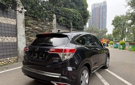 Honda Vezel, 2022 год, 1 520 000 рублей, 4 фотография