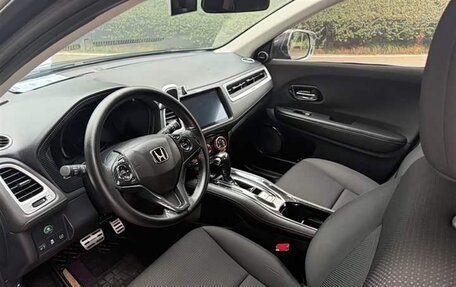 Honda Vezel, 2022 год, 1 520 000 рублей, 8 фотография