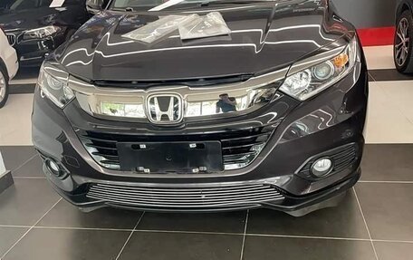 Honda Vezel, 2022 год, 1 520 000 рублей, 16 фотография