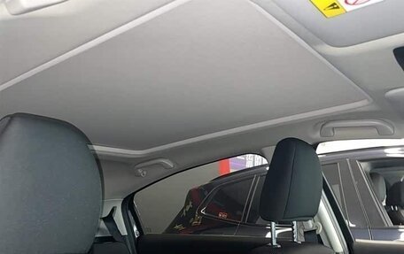 Honda Vezel, 2022 год, 1 520 000 рублей, 14 фотография