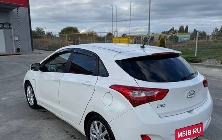 Hyundai i30 II рестайлинг, 2013 год, 1 000 000 рублей, 3 фотография