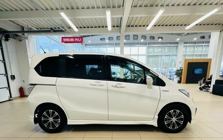 Honda Freed I, 2012 год, 1 079 000 рублей, 8 фотография