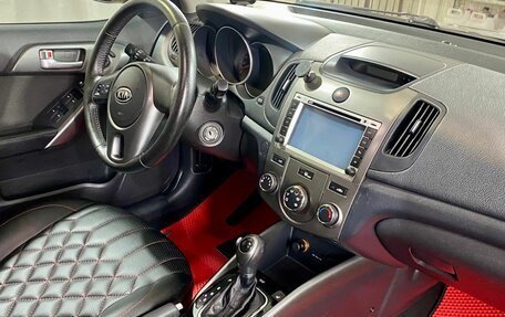 KIA Cerato III, 2011 год, 865 000 рублей, 10 фотография