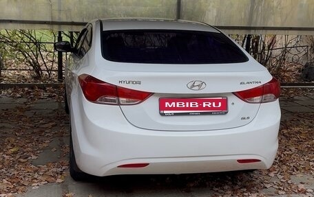 Hyundai Elantra V, 2012 год, 950 000 рублей, 7 фотография