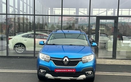 Renault Sandero II рестайлинг, 2018 год, 970 000 рублей, 2 фотография