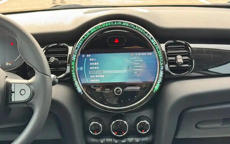 MINI Hatch, 2021 год, 1 800 000 рублей, 15 фотография