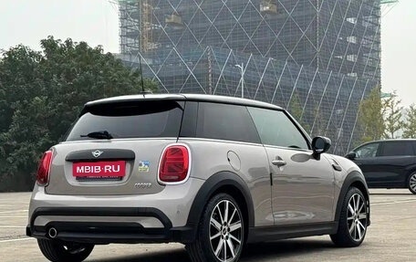 MINI Hatch, 2021 год, 1 800 000 рублей, 4 фотография