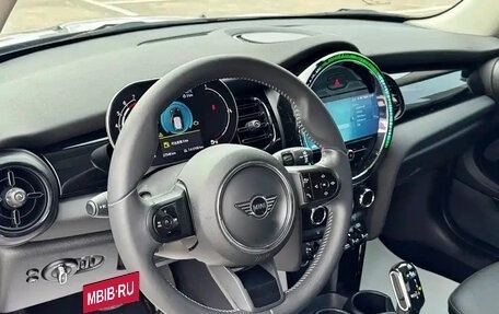 MINI Hatch, 2021 год, 1 800 000 рублей, 12 фотография