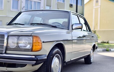 Mercedes-Benz W123, 1983 год, 1 500 000 рублей, 13 фотография
