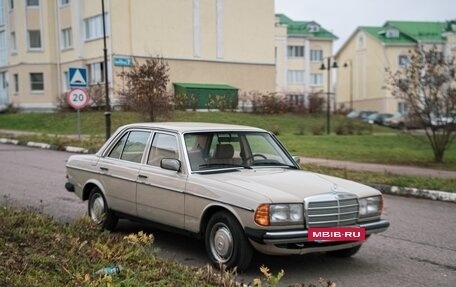 Mercedes-Benz W123, 1983 год, 1 500 000 рублей, 7 фотография
