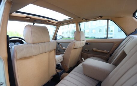 Mercedes-Benz W123, 1983 год, 1 500 000 рублей, 19 фотография