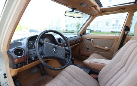 Mercedes-Benz W123, 1983 год, 1 500 000 рублей, 21 фотография