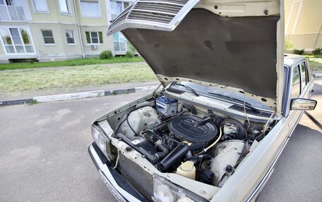 Mercedes-Benz W123, 1983 год, 1 500 000 рублей, 24 фотография