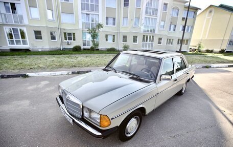Mercedes-Benz W123, 1983 год, 1 500 000 рублей, 25 фотография