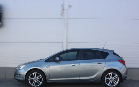 Opel Astra J, 2011 год, 585 000 рублей, 6 фотография