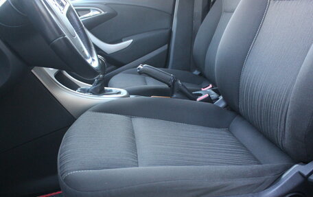 Opel Astra J, 2011 год, 585 000 рублей, 11 фотография