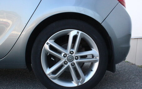 Opel Astra J, 2011 год, 585 000 рублей, 23 фотография