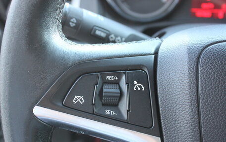 Opel Astra J, 2011 год, 585 000 рублей, 19 фотография