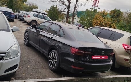 Volkswagen Jetta VI, 2018 год, 1 850 000 рублей, 3 фотография