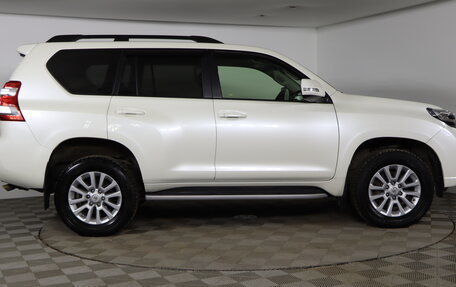 Toyota Land Cruiser Prado 150 рестайлинг 2, 2017 год, 3 849 990 рублей, 4 фотография