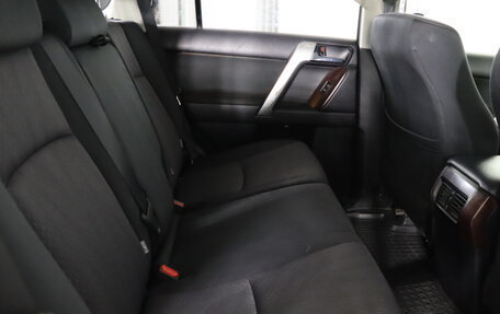 Toyota Land Cruiser Prado 150 рестайлинг 2, 2017 год, 3 849 990 рублей, 24 фотография