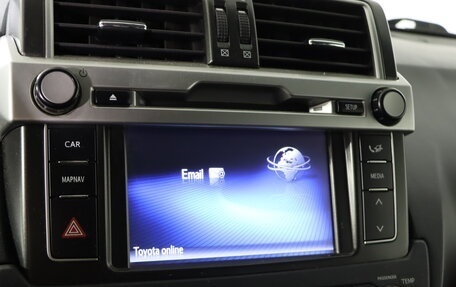 Toyota Land Cruiser Prado 150 рестайлинг 2, 2017 год, 3 849 990 рублей, 19 фотография