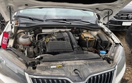 Skoda Superb III рестайлинг, 2019 год, 1 700 000 рублей, 3 фотография