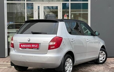 Skoda Fabia II, 2013 год, 629 000 рублей, 2 фотография