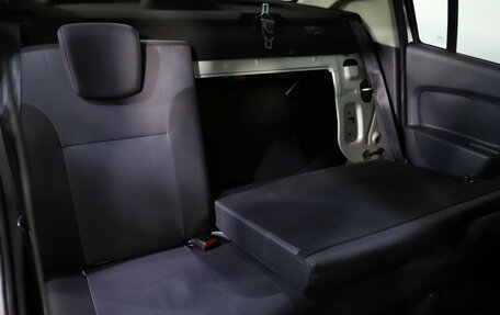 Renault Logan II, 2020 год, 799 000 рублей, 18 фотография