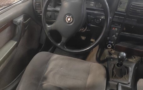 Opel Omega A, 1991 год, 130 000 рублей, 7 фотография