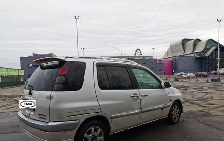 Toyota Raum I, 2000 год, 500 000 рублей, 5 фотография