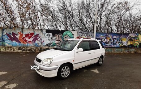 Toyota Raum I, 2000 год, 500 000 рублей, 2 фотография