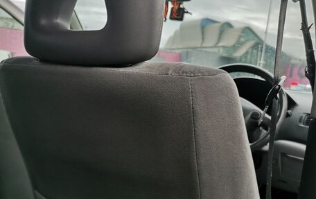 Toyota Raum I, 2000 год, 500 000 рублей, 17 фотография