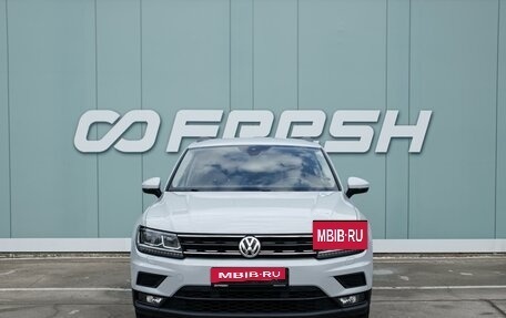Volkswagen Tiguan II, 2019 год, 2 499 000 рублей, 3 фотография
