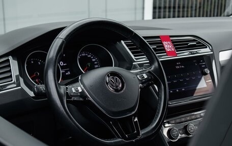 Volkswagen Tiguan II, 2019 год, 2 499 000 рублей, 12 фотография
