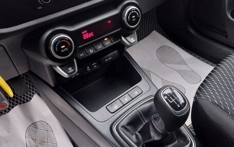 KIA Rio IV, 2017 год, 1 290 000 рублей, 18 фотография