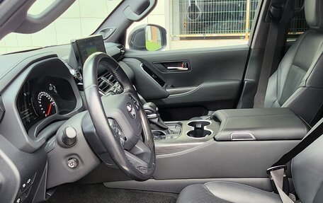 Toyota Land Cruiser, 2021 год, 8 300 000 рублей, 5 фотография