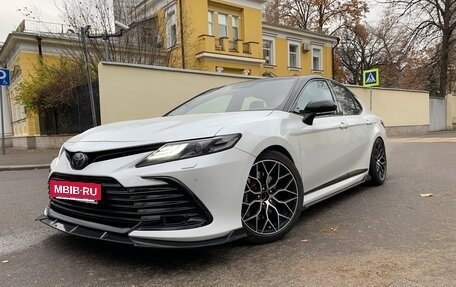 Toyota Camry, 2022 год, 4 500 000 рублей, 15 фотография