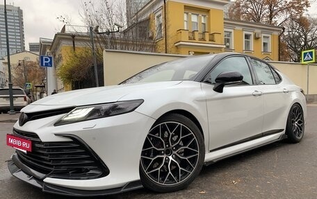 Toyota Camry, 2022 год, 4 500 000 рублей, 18 фотография