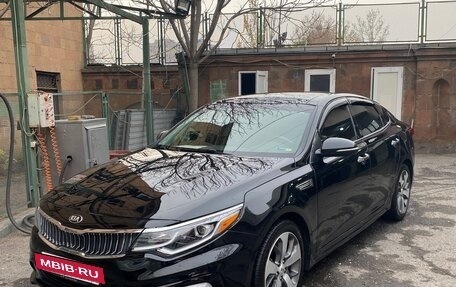 KIA Optima IV, 2018 год, 1 200 000 рублей, 2 фотография