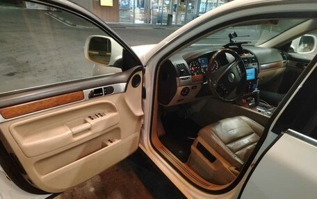 Volkswagen Touareg III, 2008 год, 1 100 000 рублей, 2 фотография