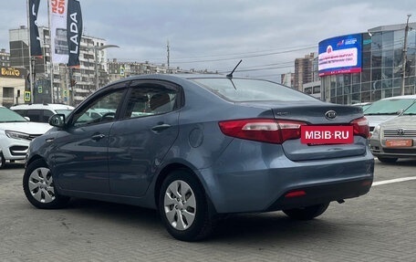 KIA Rio III рестайлинг, 2012 год, 870 000 рублей, 4 фотография