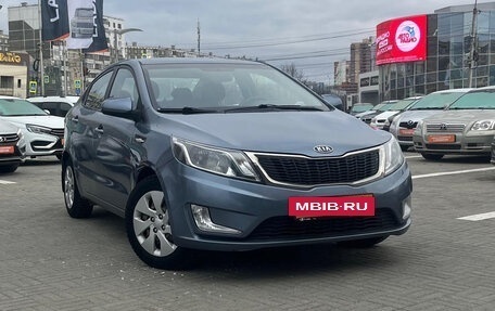 KIA Rio III рестайлинг, 2012 год, 870 000 рублей, 2 фотография