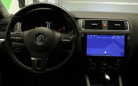 Volkswagen Jetta VI, 2013 год, 1 049 000 рублей, 8 фотография