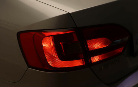 Volkswagen Jetta VI, 2013 год, 1 049 000 рублей, 25 фотография