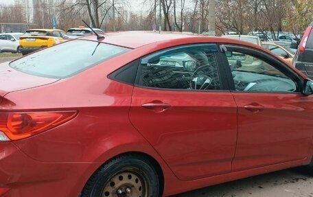 Hyundai Solaris II рестайлинг, 2011 год, 610 000 рублей, 8 фотография