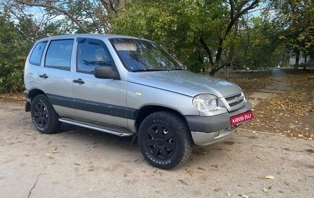 Chevrolet Niva I рестайлинг, 2006 год, 320 000 рублей, 3 фотография