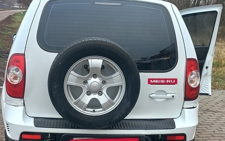 Chevrolet Niva I рестайлинг, 2012 год, 550 000 рублей, 6 фотография
